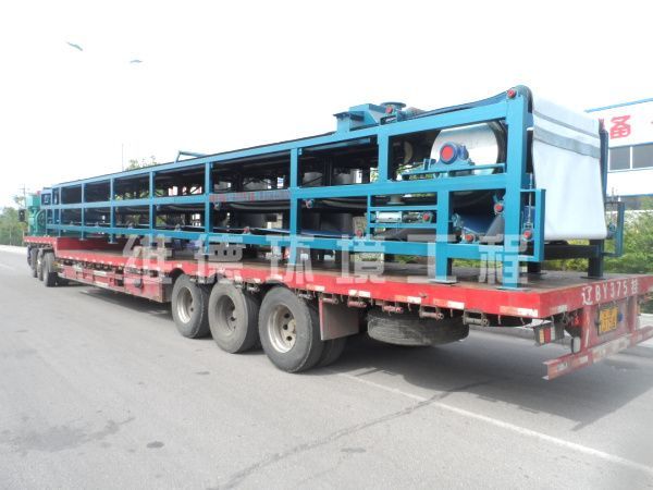 pbf型帶式真空過（guò）濾機